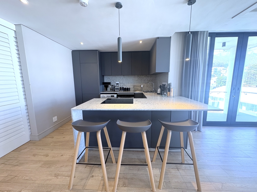 To Let 2 Bedroom Property for Rent in Sea Point Western Cape